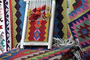 تندیس نماد شهر ملی گلیم عنبران نمین رونمایی می‌شود