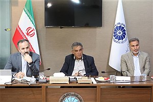 فارس نیاز مبرم به توسعه ریلی در خصوص حمل‌ونقل کالاهای سنگین دارد