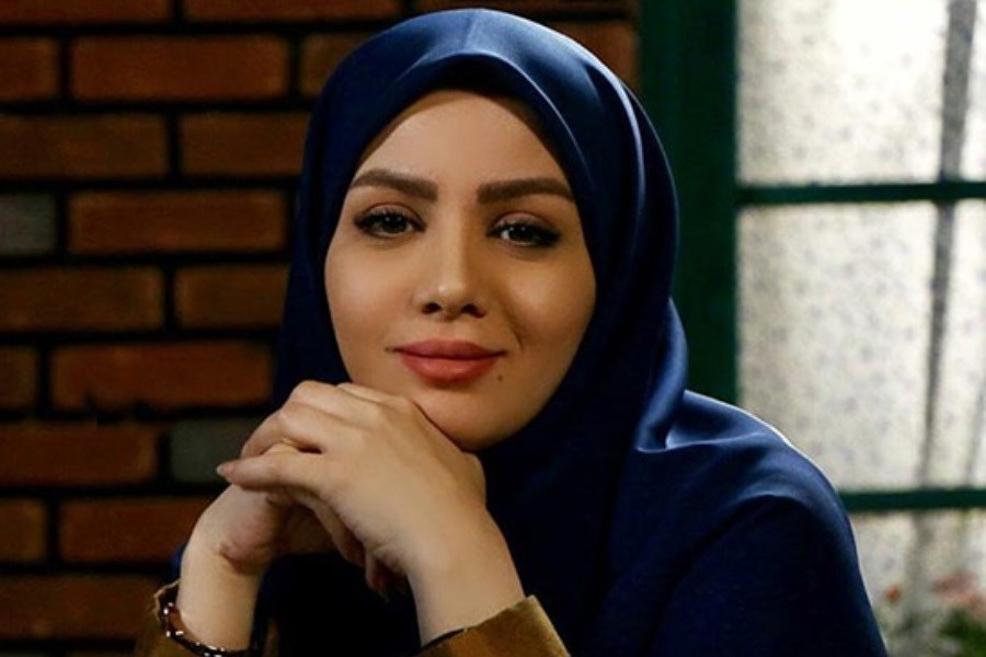 تغییر چهره خانم مجری تلویزیون در جشن تولد ۳۷ سالگی