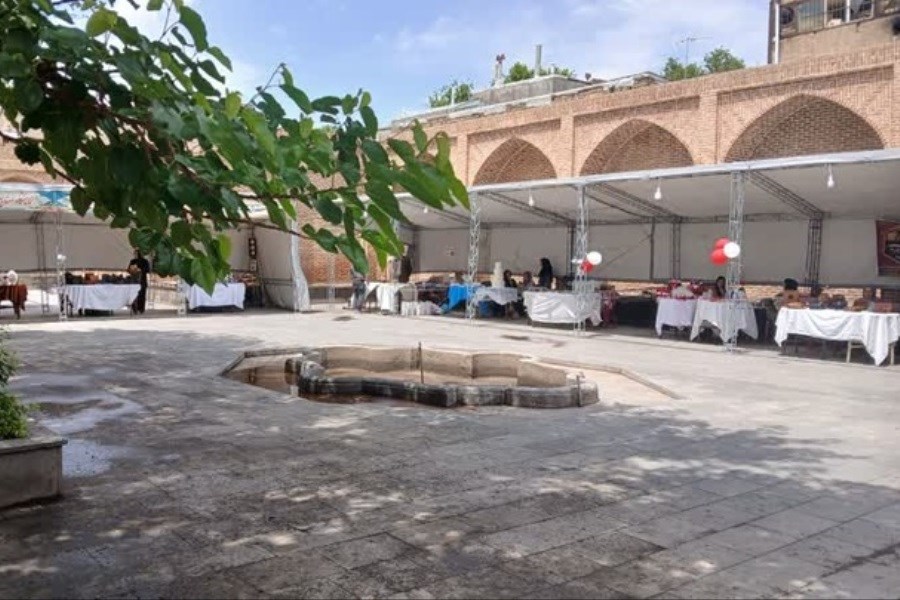تصویر برپایی نمایشگاه صنایع‌دستی و مشاغل خانگی در خوی