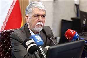 زبان فارسی، رکن اصلی هویتی ایرانی‌ است