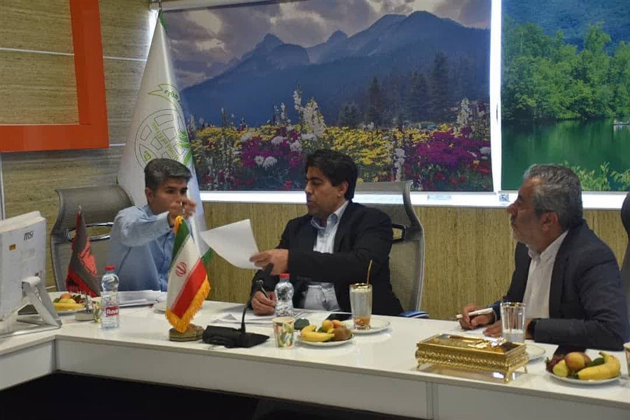 تصویر بازدید میدانی از واحدهای تولیدی و طرح های سرمایه گذاری در شیراز