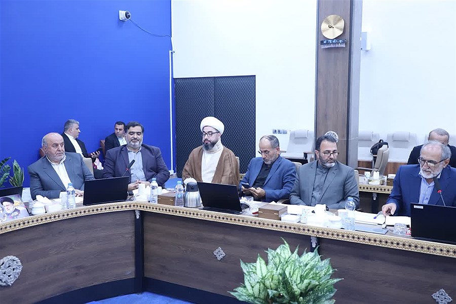 تصویر مصرف سرانه برنج در کشور ۲۰ کیلو هست؛ اما برخی ۳۶ کیلو می‌گویند تا واردات انجام دهند&#47; تعاونی‌های کشاورزی با حضور کشاورزان واقعی راه‌اندازی شود