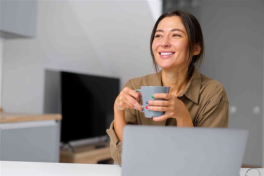 تصویر مزایا و معایب زندگی مجردی؛ کدام یک برای شما بهتر است؟
