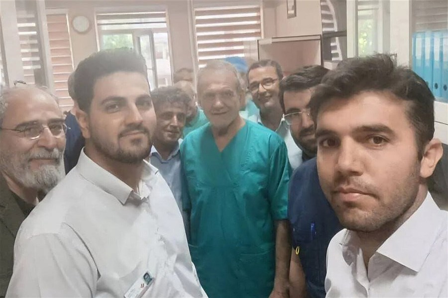 تصویر رئیس‌جمهور در اتاق عمل+ جزئیات