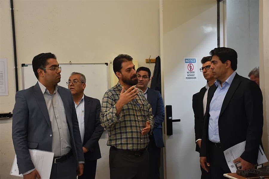 تصویر استفاده از پژوهشکده مکانیک در جهت تولید انرژی‌های تجدید پذیر