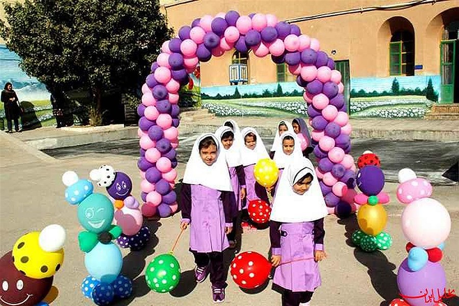 تصویر ثبت‌نام کلاس اولی‌ها شروع شد