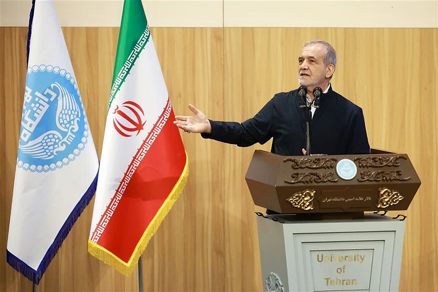 تصویر راهکارهای روشنی برای رفع مشکلات کشور وجود دارد، به شرط آنکه با مردم در ارتباط باشیم