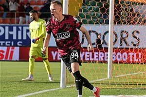 بازیکن خارجی مد نظر کارتال، منتظر اقدام مهم باشگاه پرسپولیس