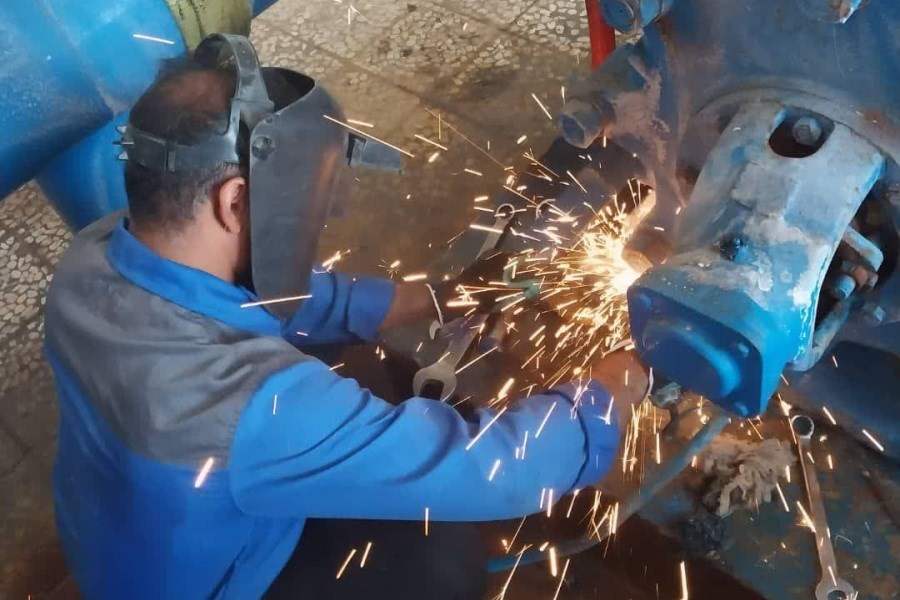تلاش آبفا فارس در جهت پایداری آبرسانی در دمای بحران