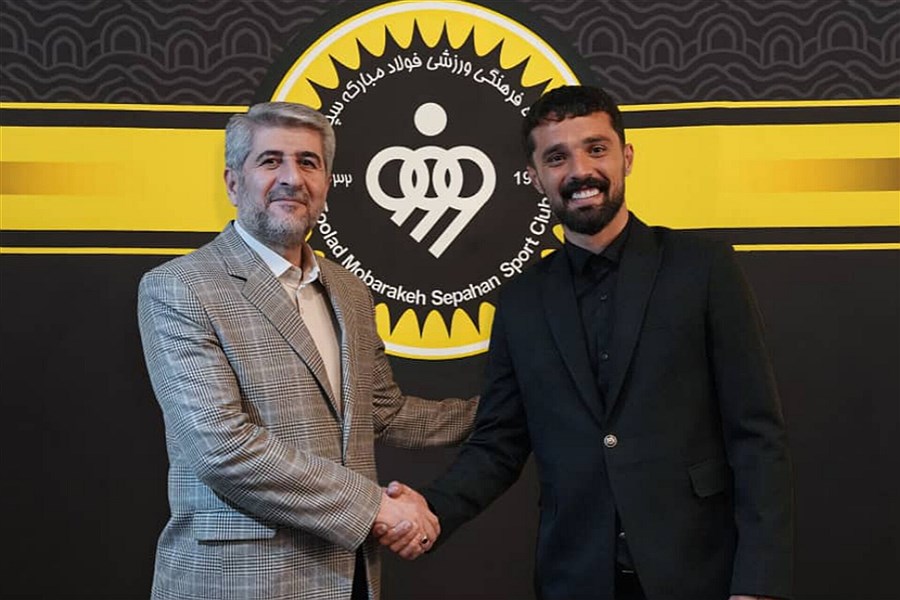 بمب افکن با سپاهان تمدید کرد