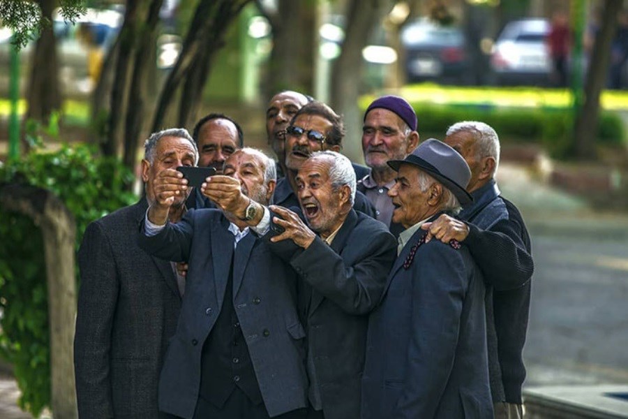 سرعت بالای سالمندی در ایران؛ یک سوم جمعیت کشور تا ۱۴۳۰ سالمند می‌شوند