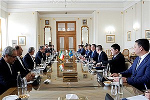 دیدار معاون نخست وزیر و وزیر خارجه قزاقستان با وزیر امور خارجه