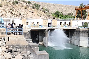 باز شدن دریچه سد درودزن برای تامین آب تالاب بختگان