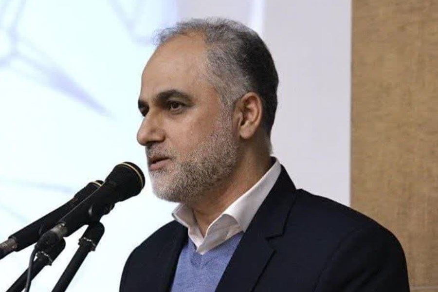 تصویر بازگشت ۳۸ زندانی گیلانی به آغوش خانواده در دهه امامت و ولایت