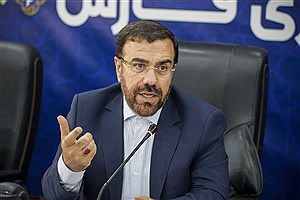 تأمین کالاهای اساسی و تنظیم قیمت‌ها اولویت استانداری است