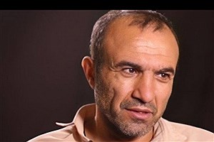 عباس کورکوری به دار مجازات آویخته شد