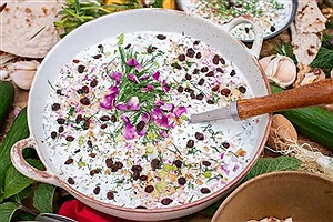 مصرف آب دوغ خیار چه تاثیری بر خلق و خو دارد؟