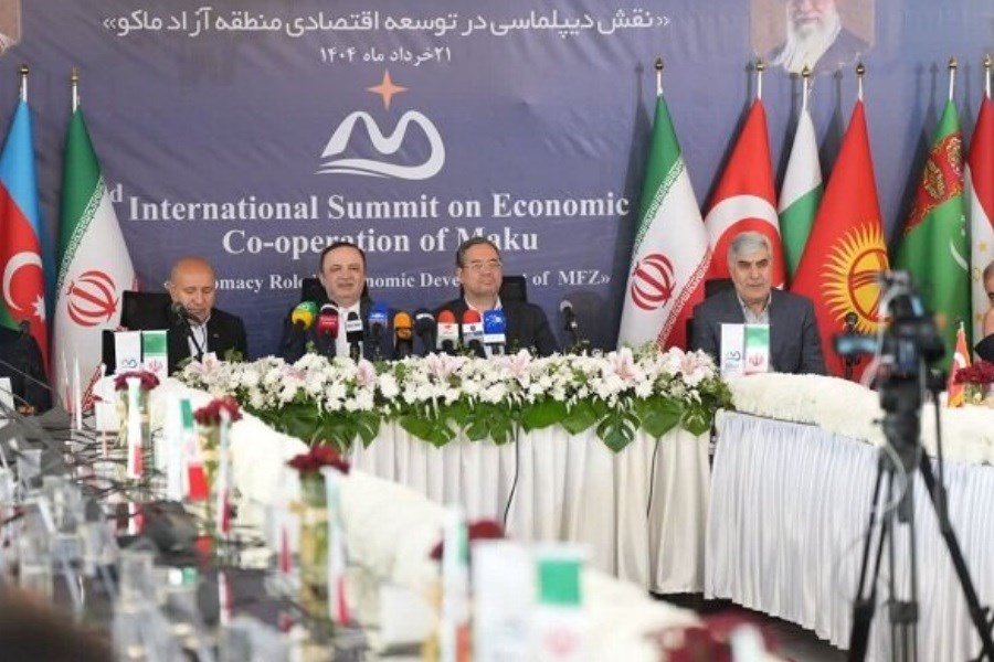 تصویر اولویت ایران گسترش تعامل های اقتصادی با کشورهای همسایه است