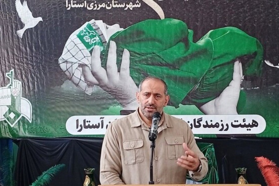تصویر با هدایت رهبری و فداکاری نیروهای مسلح ملت در جنگ تحمیلی پیروز شد
