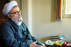لجبازی با مردم از بلندگوی نمازجمعه!