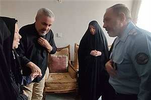 دیدار وزیر دفاع با خانواده سپهبد شهید باقری