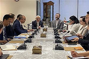 نشست‌های جداگانه غریب‌آبادی با سفرای چین و روسیه