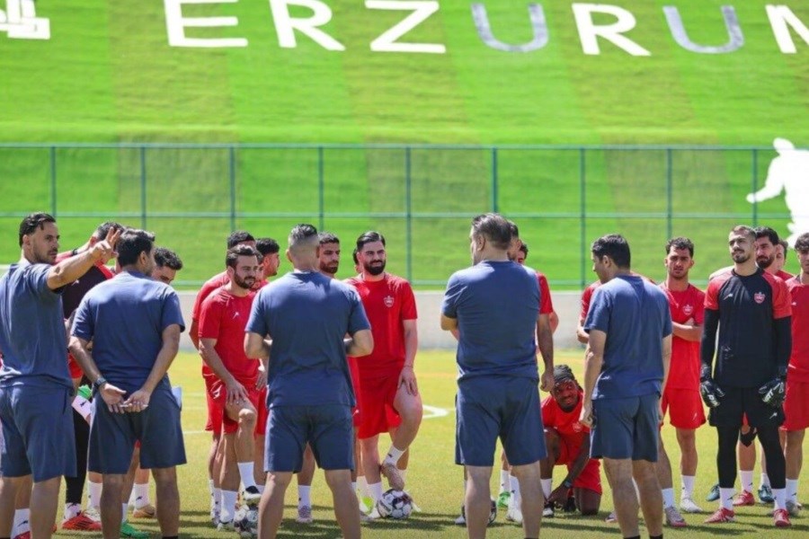آخرین پازل هاشمیان در پرسپولیس؛ مدافع خارجی در راه است؟