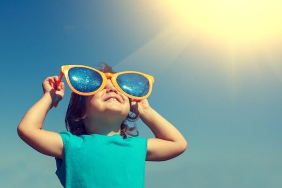 تصویر هشدار وزارت بهداشت: آفتاب نگیرید!