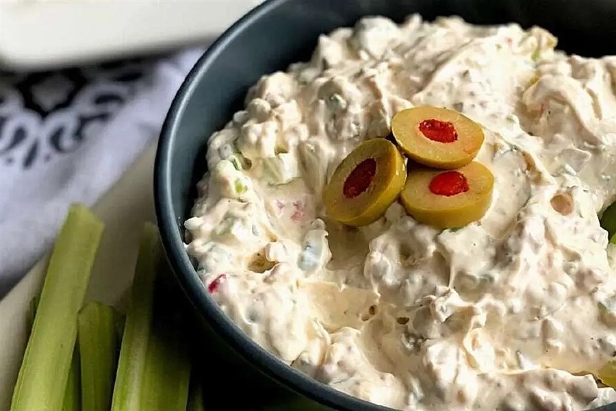 تصویر خوشمزه ترین پیش غذای ترکی با زیتون و پنیر+ طرز تهیه