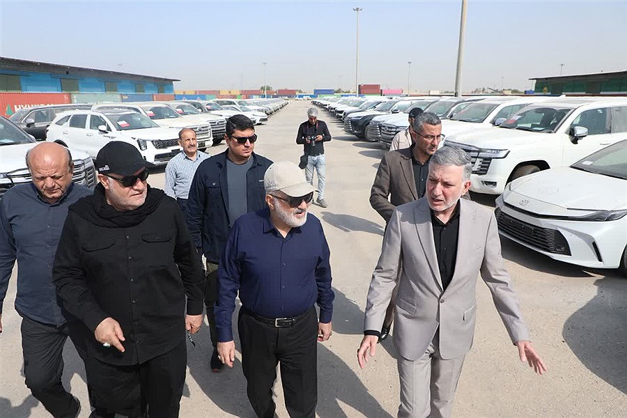 توقف ممنوع! استاندار خوزستان به ماجرای خودروهای بلاتکلیف در گمرک ورود کرد