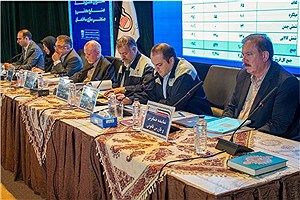 سود ذوب‌آهن در سال ۱۴۰۳ آب رفت| در مجمع عمومی سالانه ذوب آهن چه گذشت؟