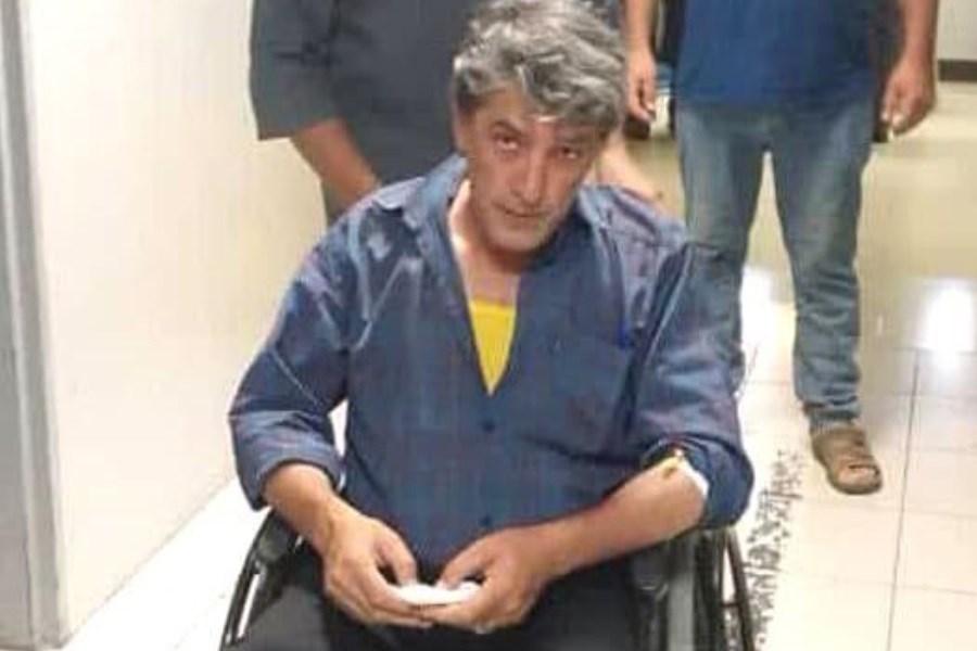 تصویر جنگلبان تالشی از تفنگ دولول قاچاقچیان چوب جان سالم به در برد