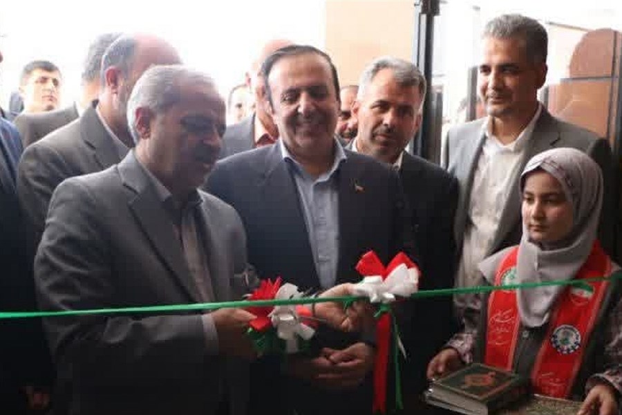 تصویر دومین روز هفته دولت و حضور وزیر آموزش و پرورش در این استان