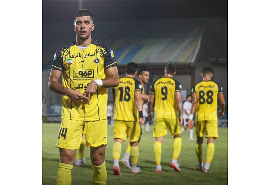 تصویر سپاهان با ترکیبی تهاجمی به مصاف پرسپولیس می‌رود