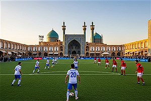 زنگ آغاز رقابت‌های نفس‌گیر در اصفهان به صدا درآمد؛ لیگ‌های برتر فوتبال و فوتسال با قوانین جدید کلید خورد+فیلم