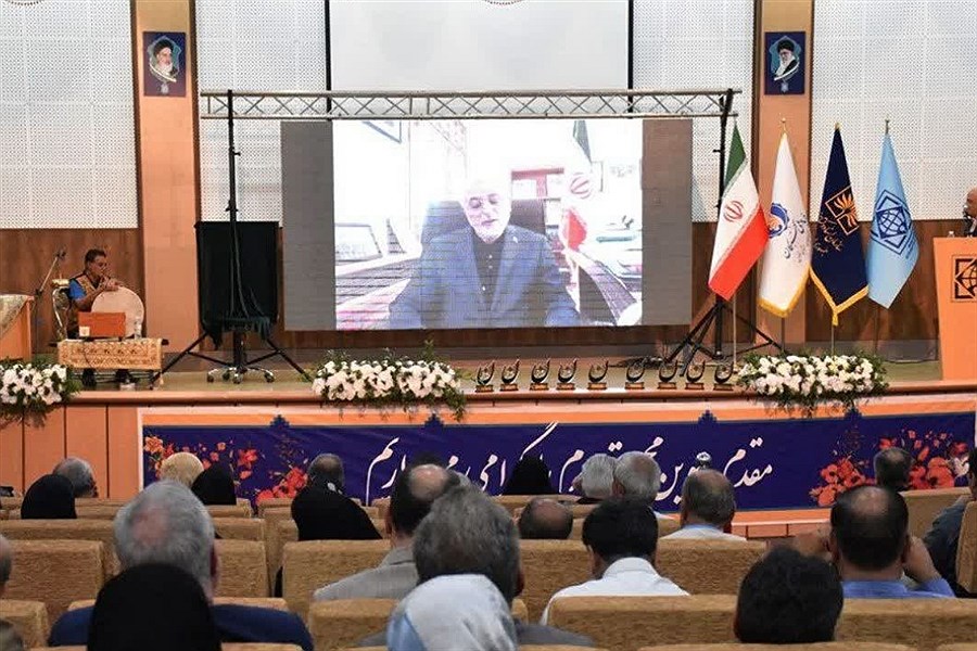دکتر رضا شعبانی ستاره درخشان تاریخ‌نگاری ایران است
