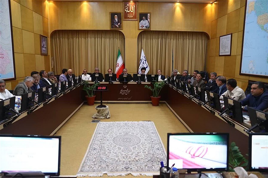 کمیسیون امنیت ملی مجلس به دنبال ابهامات توافق با آژانس؛ آیا عراقچی به مجلس می‌آید؟