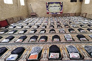 ۲۰۰۰ بسته لوازم‌التحریر، هدیه سپاه و خیرین به دانش‌آموزان این شهر ایران