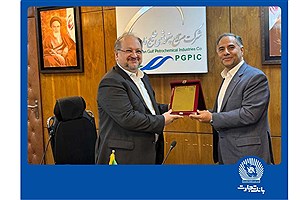 مدیرعامل بانک تجارت ارتقای شش رتبه‌ای شرکت صنایع پتروشیمی خلیج فارس را تبریک گفت