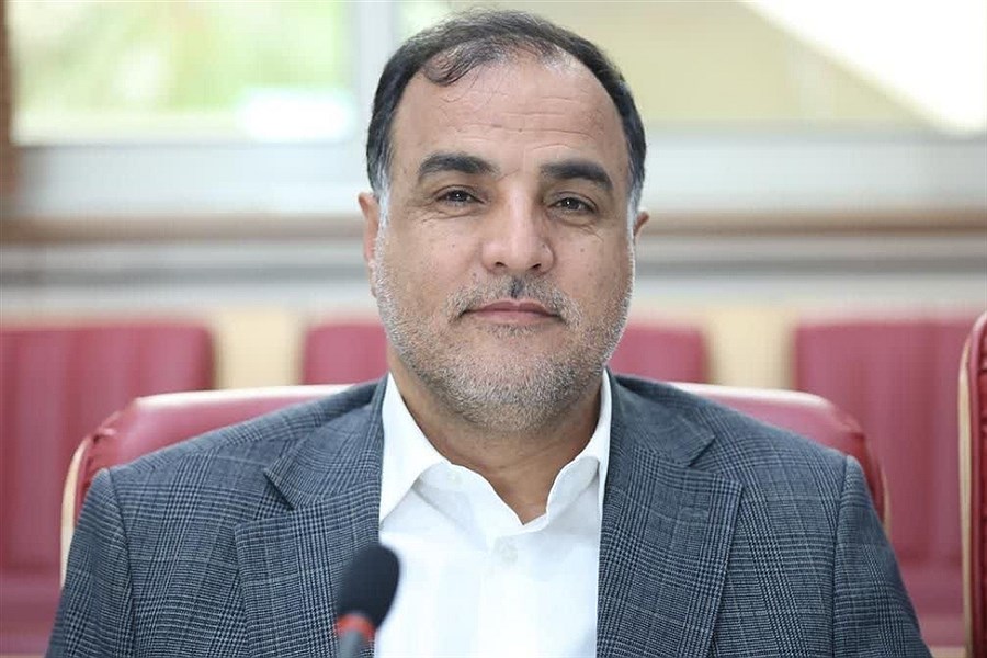 تصویر ابتکار این شهردار ایرانی «کافه گفت‌وگو» در جوار یادمان شهدای گمنام