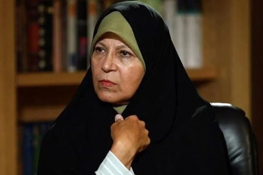 سازمان زنان کارگزاران: اصلاح ماده قانونی صدور گواهینامه موتور برای زنان ضروری است