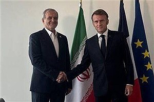 گفت‌وگوی دو رئیس‌جمهور درباره روابط ایران و فرانسه
