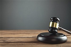 فوتبال اصفهان صحنه جنگ شد؛ محرومیت‌های انضباطی در پی درگیری شدید بازیکنان و تماشاگران+فیلم