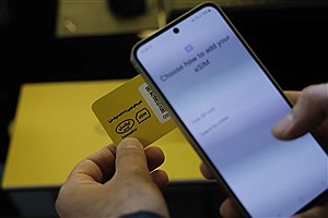 اولین پروفایل رسمی eSIM ایران با حضور وزیر ارتباطات در غرفه ایرانسل فعال شد