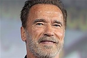 آرنولد شواتزنگر ترامپ را به دلیل انکار تغییرات اقلیمی محکوم کرد