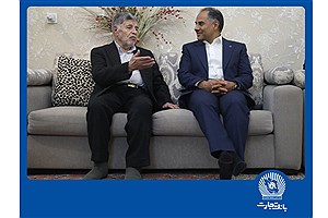 پیشرفت و سربلندی امروز کشور و بانک تجارت، مرهون خون شهدا و فداکاری ایثارگران است