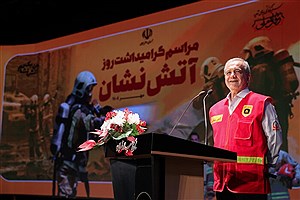خیال به زانو در آوردن ملت ایران یک خواب و خیال است