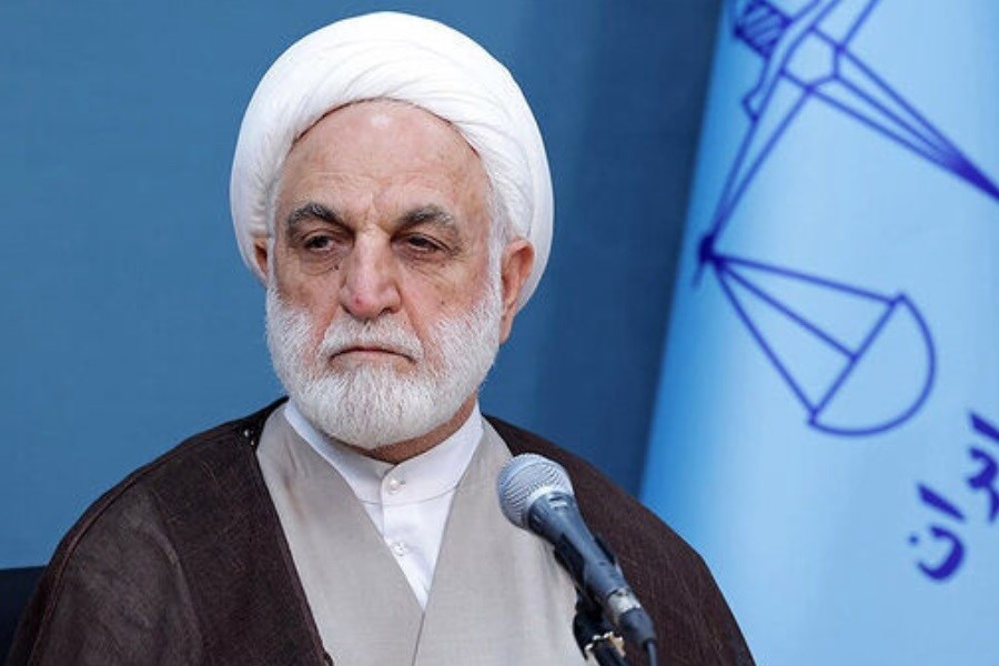 تصویر دشمن نیم قرن است علیه ملت ایران توطئه می‌کند