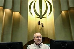 برنامه هفتم سند ملی کشور است و دولت موظف به اجرای کامل آن است